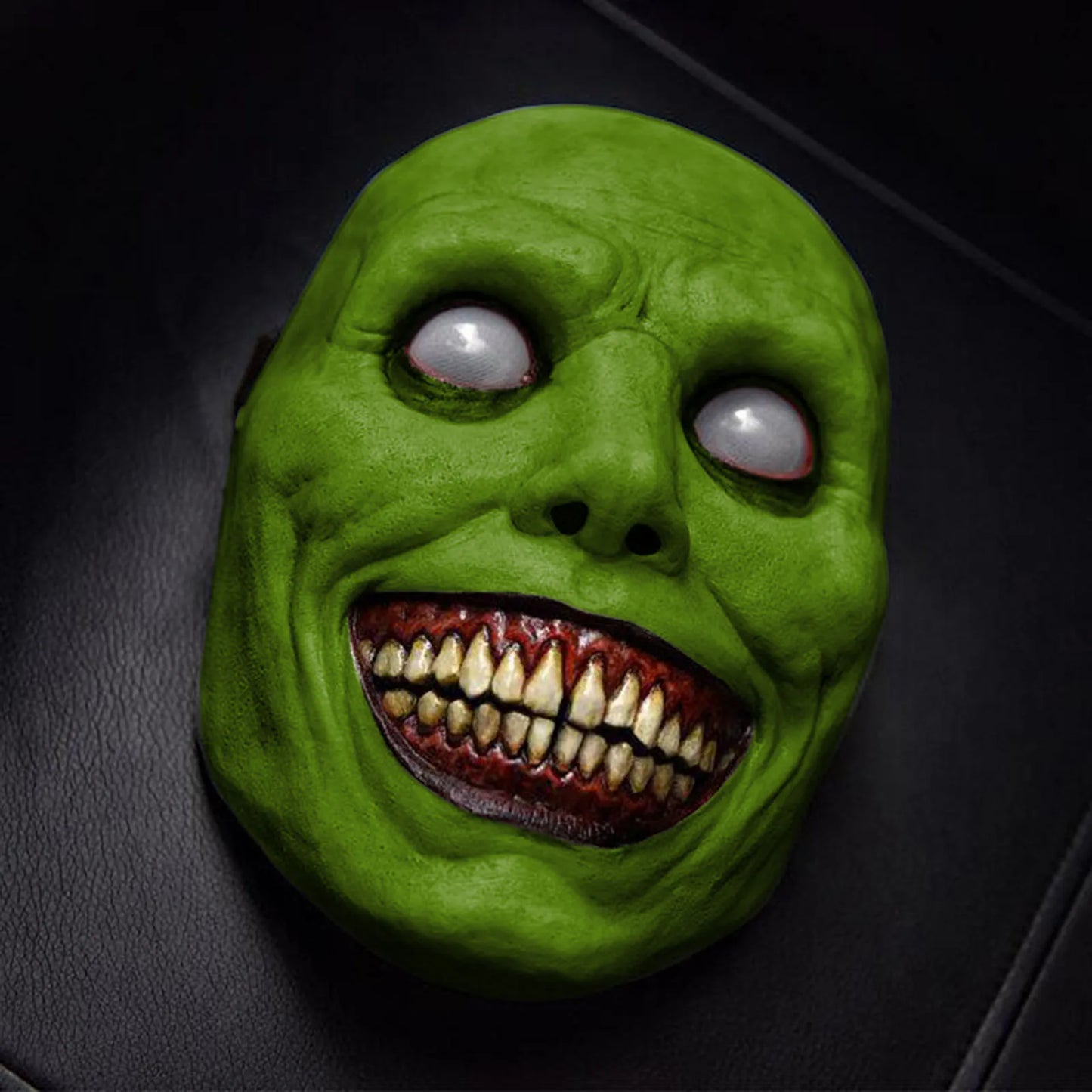 2021 Exorcist Demon Mask – Pure Horror in Every Detail!"
Unleash your inner demon with the 2021 Exorcist Horror Smile Mask – a terrifying mask that will send chills down your spine! Featuring a twisted, green face, white