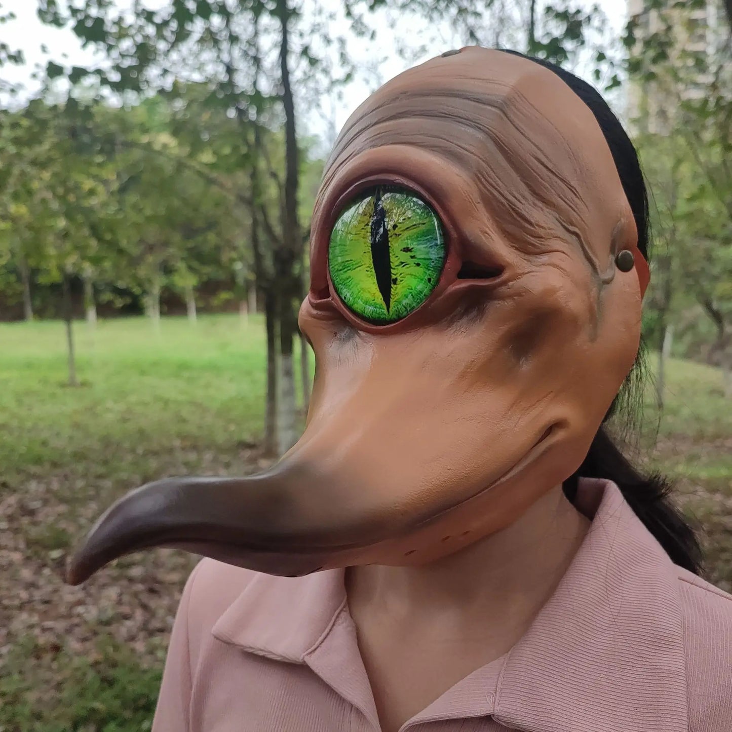 One-Eyed Monster Latex Half Face Mask – Unleash Your Inner Creature!"
Turn heads and terrify the crowd with the One-Eyed Monster Mask! This half-face latex mask features a grotesque, long-mouthed monster design with a singl