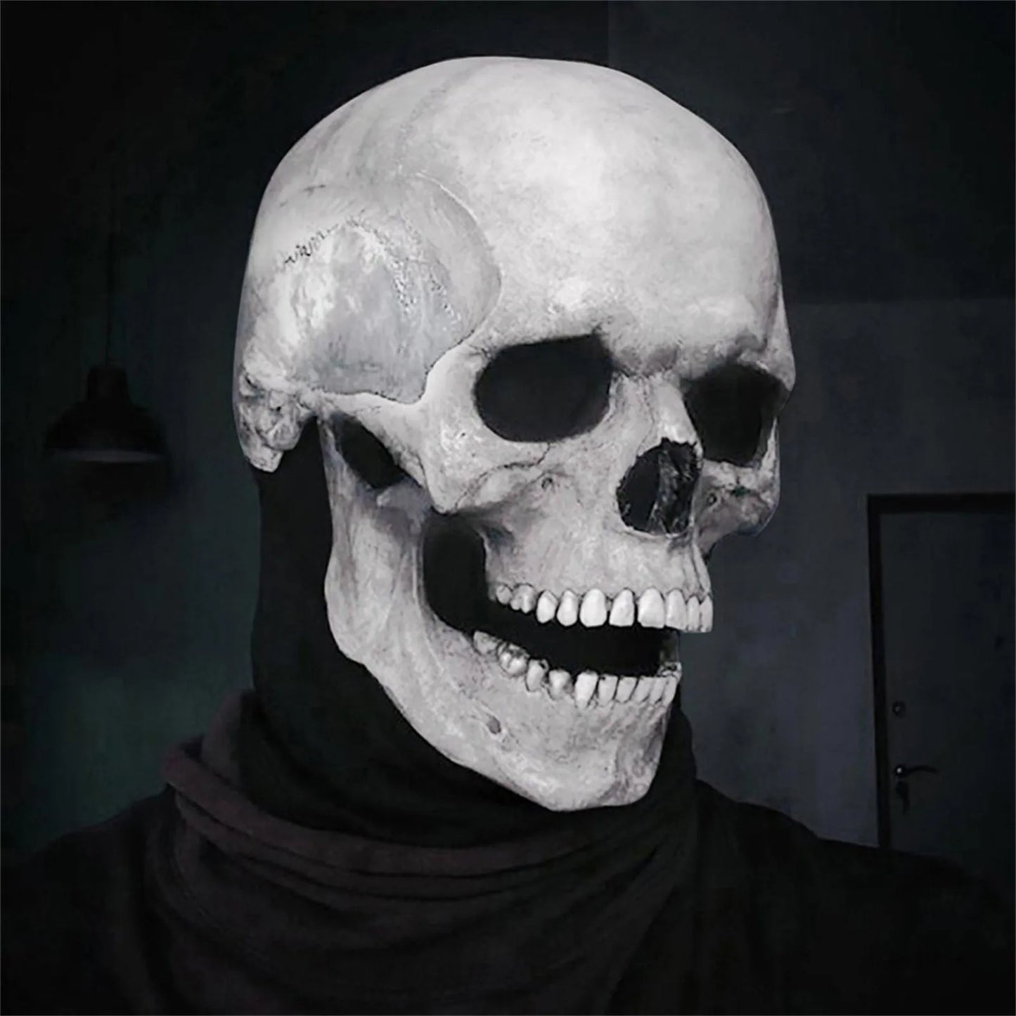 Creepy Full Head Mask with Moving Jaw – Unleash Pure Horror!"
Transform into a nightmare with this Creepy Full Head Mask with Moving Jaw – the ultimate blend of realistic terror and interactive design. Made from high-qual