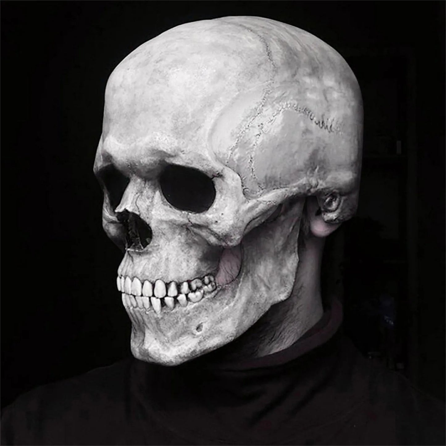 Creepy Full Head Mask with Moving Jaw – Unleash Pure Horror!"
Transform into a nightmare with this Creepy Full Head Mask with Moving Jaw – the ultimate blend of realistic terror and interactive design. Made from high-qual